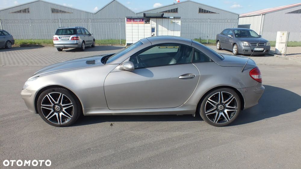 Mercedes-Benz SLK - 11