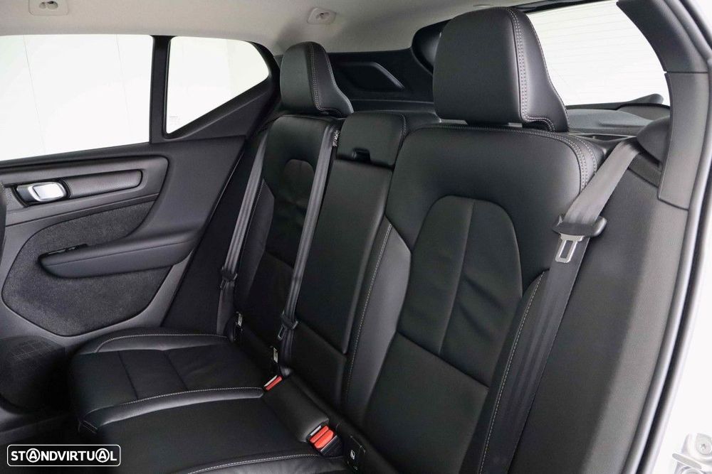 Volvo XC 40 - 21