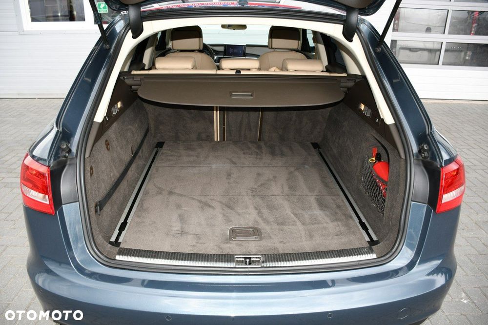 Audi A6 Avant - 38