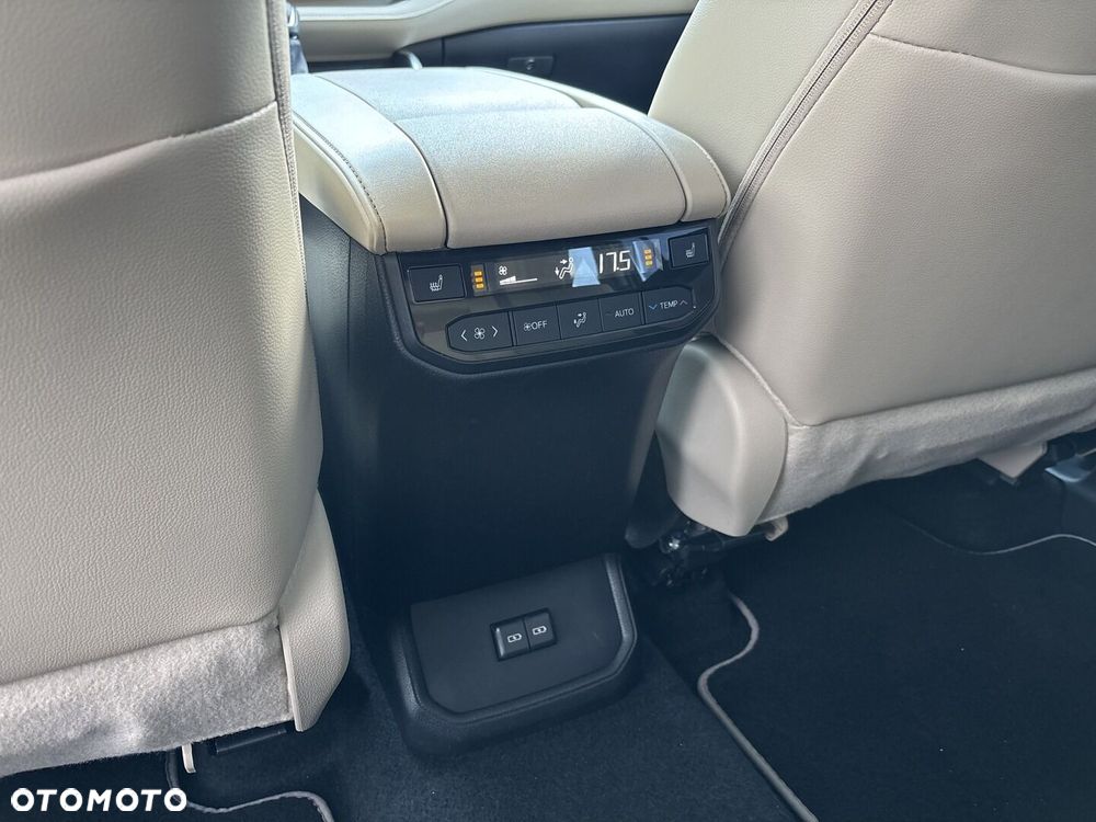 Toyota Highlander - 22