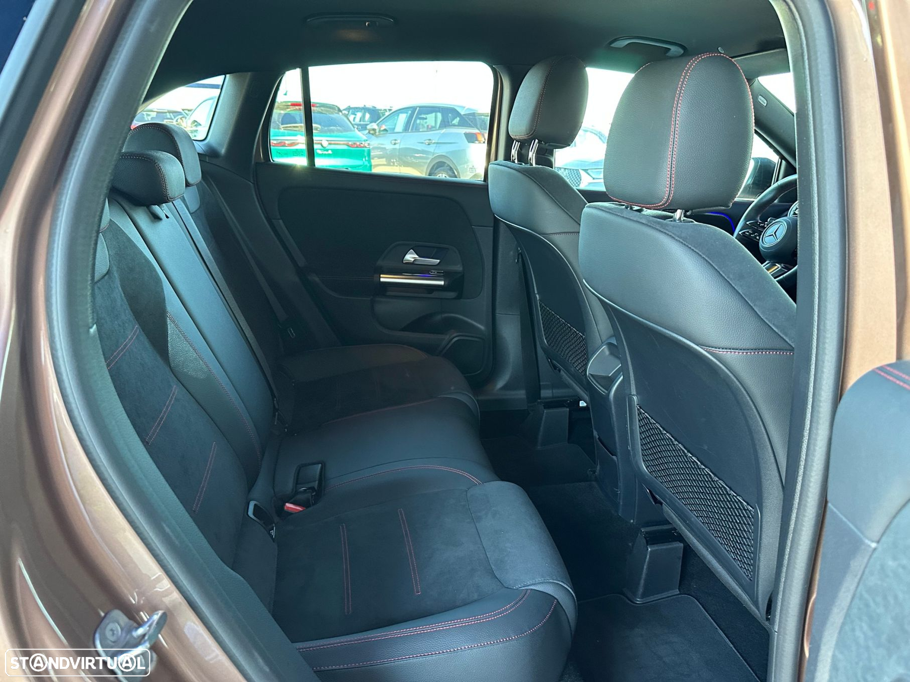 Mercedes-Benz GLA 250 e AMG Line - 46