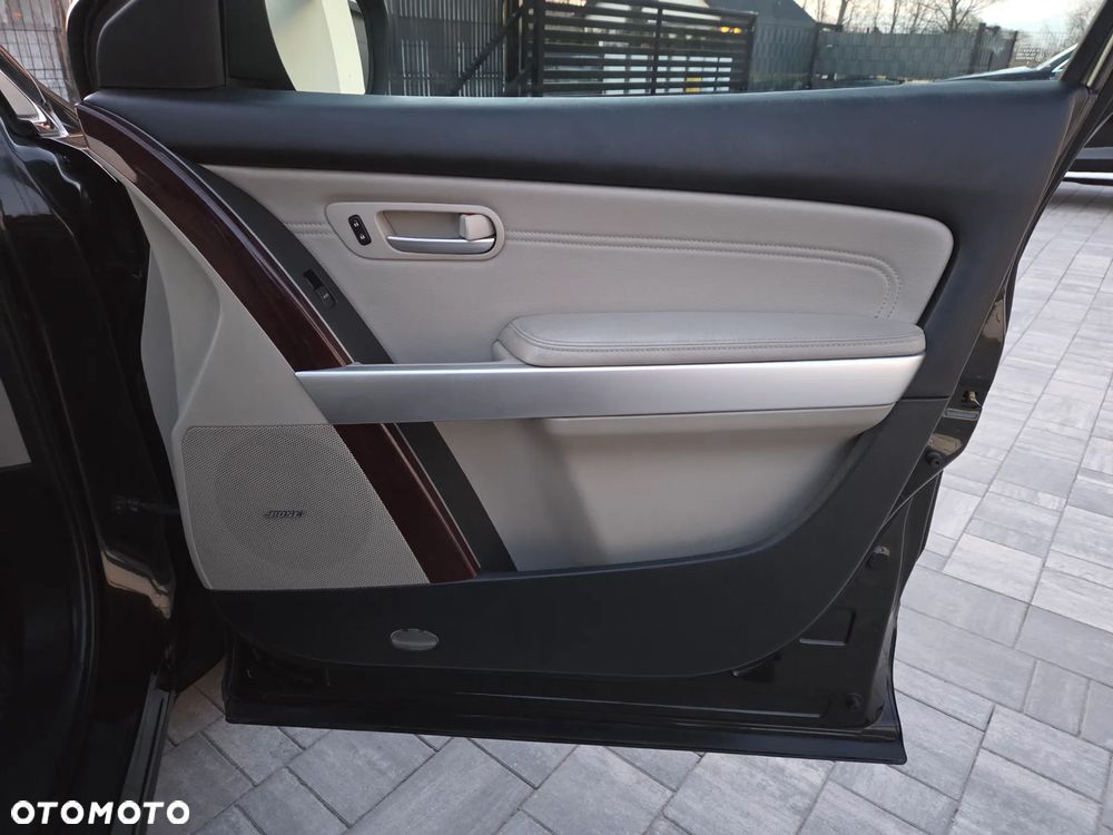 Mazda CX-9 3.7 V6 - 24