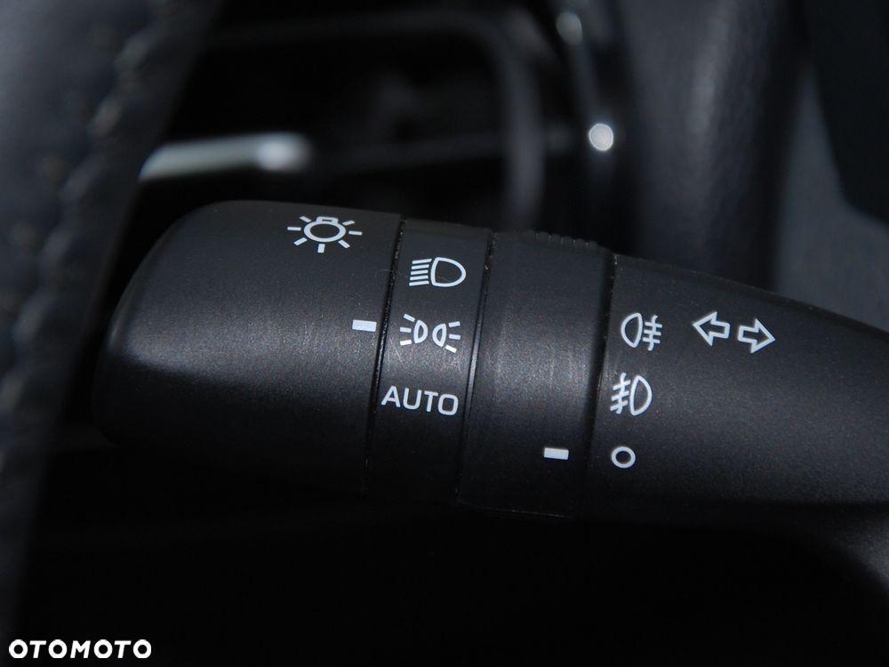 Toyota Yaris 1.5 Comfort - 36