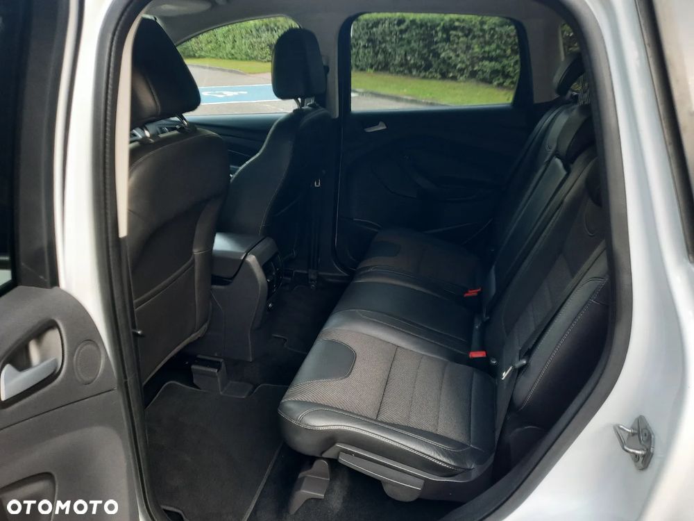 Ford Kuga 2.0 TDCi 2x4 SYNC - 20