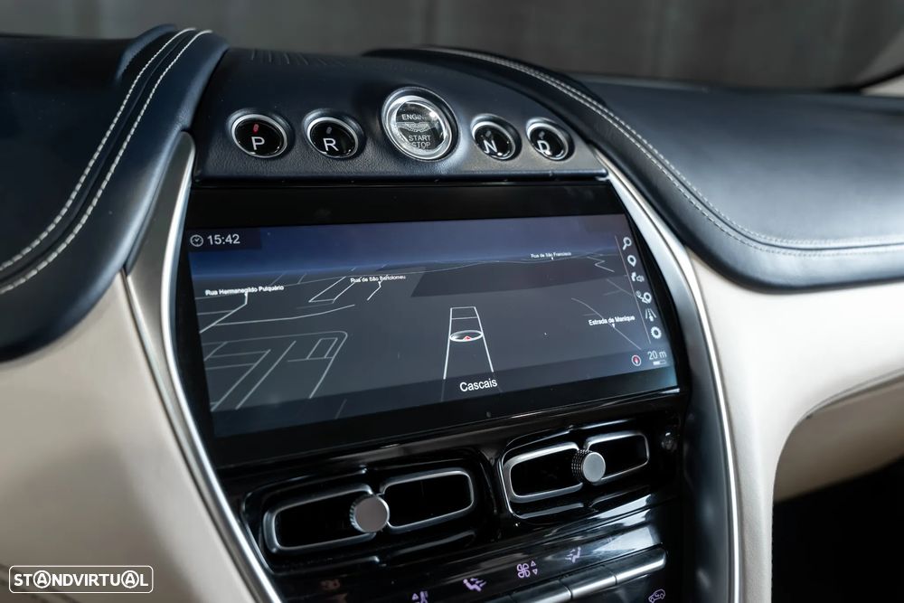 Aston Martin DBX Standard - 19