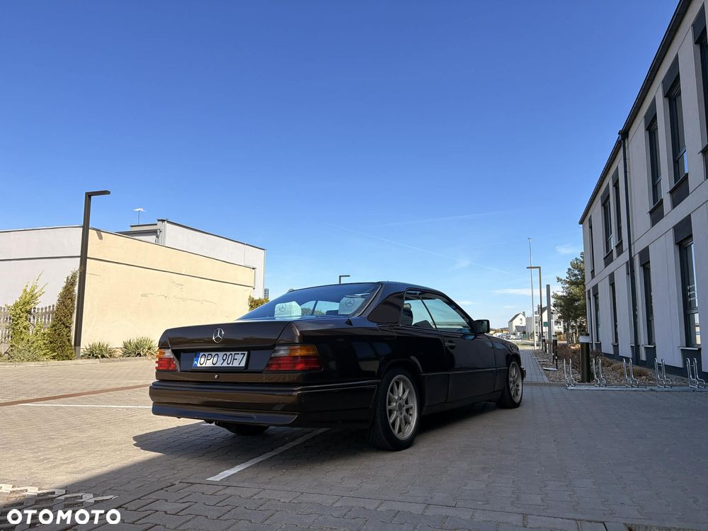 Mercedes-Benz W124 (1984-1993) - 7