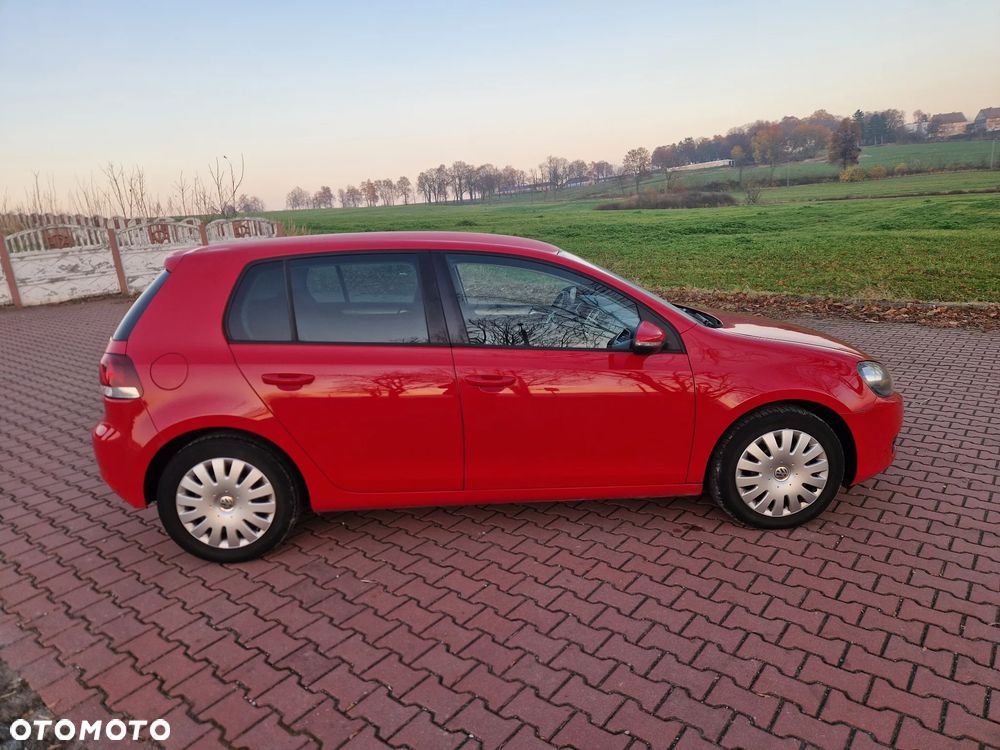 Volkswagen Golf 1.6 Comfortline - 8