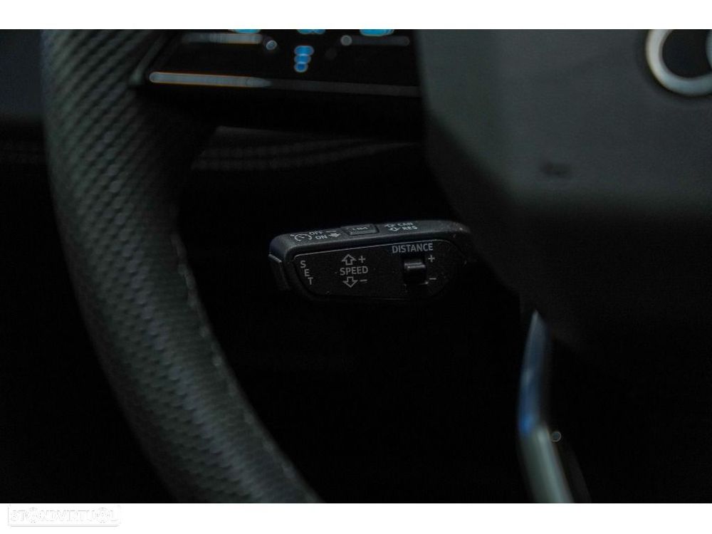 Audi A6 Avant e-tron - 30