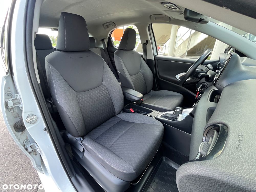 Toyota Yaris - 32