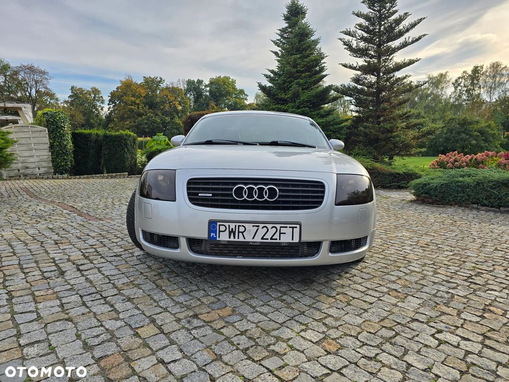 Audi TT Coupé 1.8T Quattro - 14