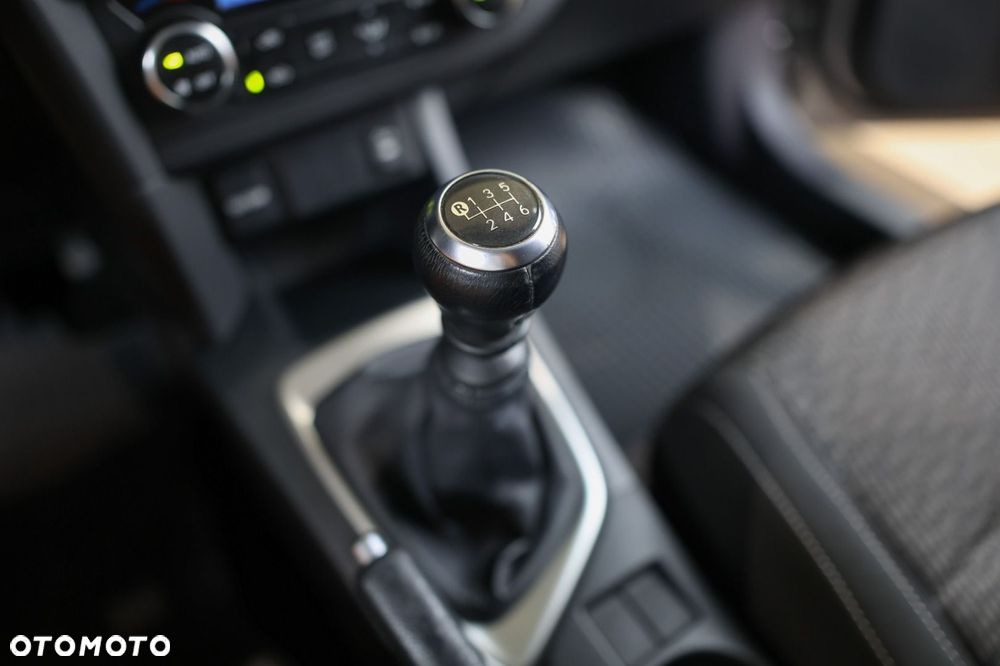Toyota Auris - 14