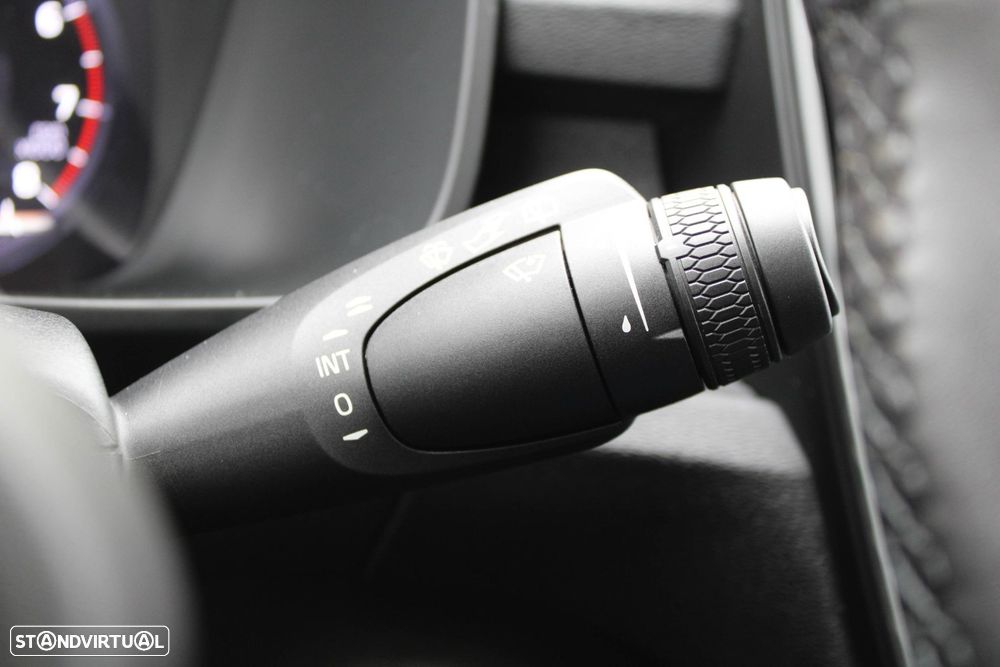 Volvo XC 40 1.5 T2 Essential Auto - 28