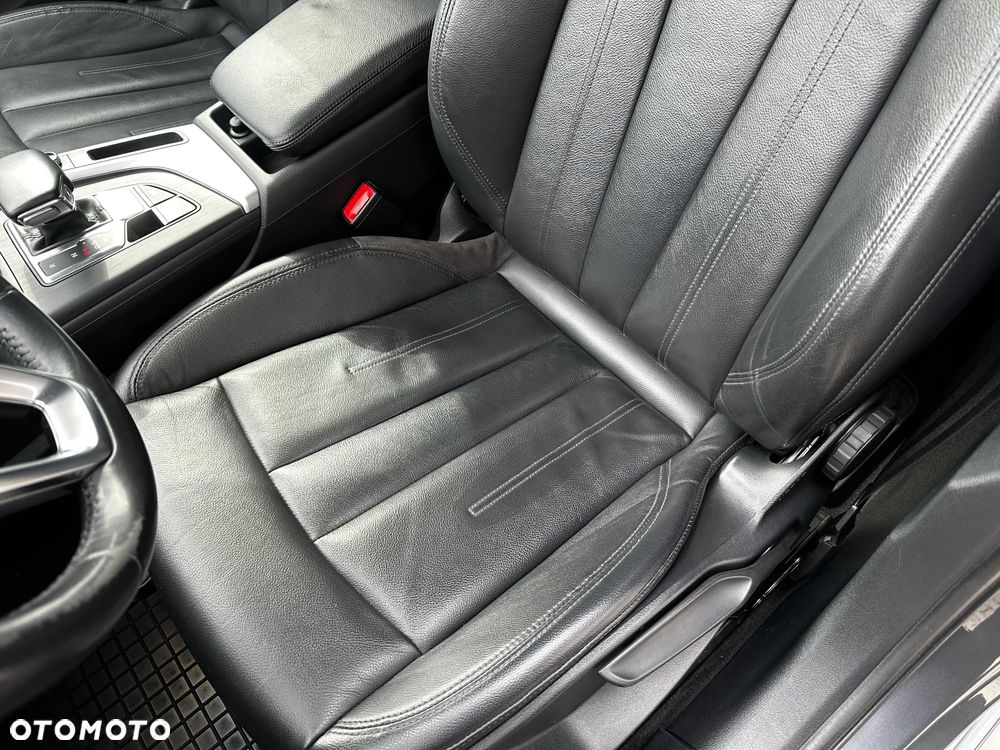 Audi A4 Allroad 2.0 TDI Quattro S tronic - 24