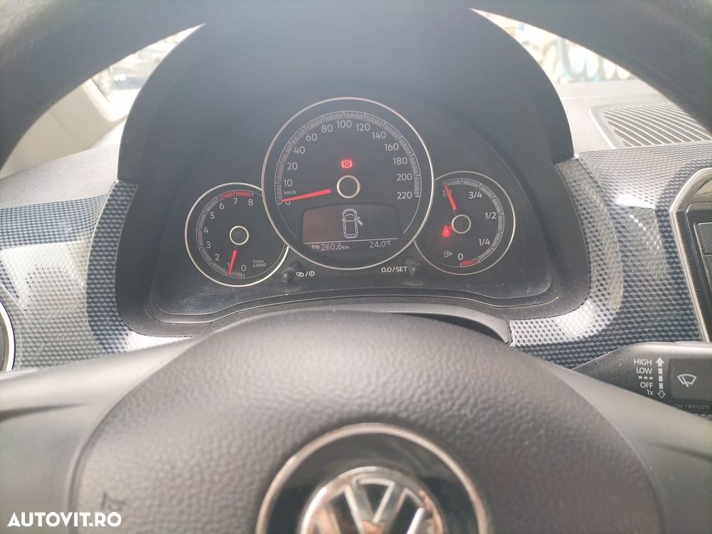 Volkswagen up! - 1