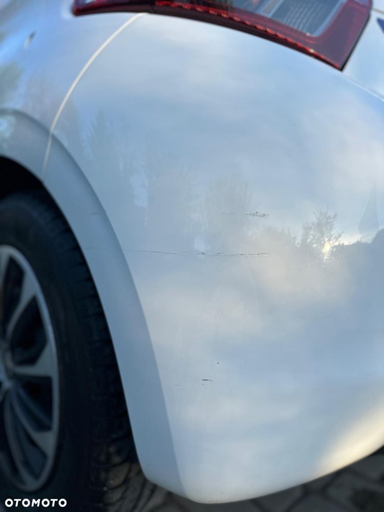 Peugeot 208 - 20