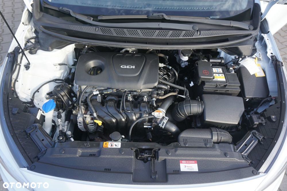 Kia Ceed 1.6 GDI Dream Team Edition - 27