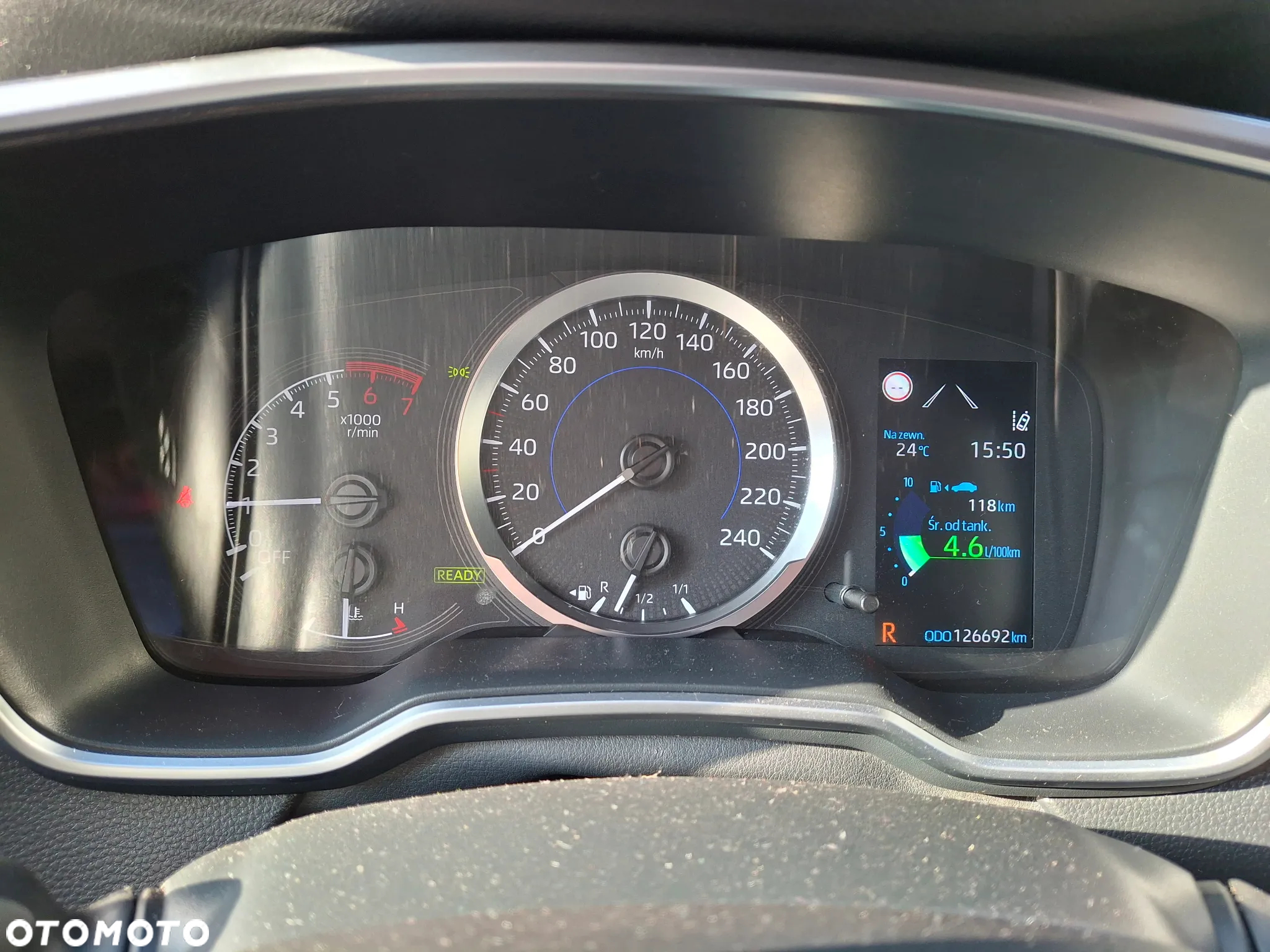 Toyota Corolla 1.8 Hybrid Comfort - 25