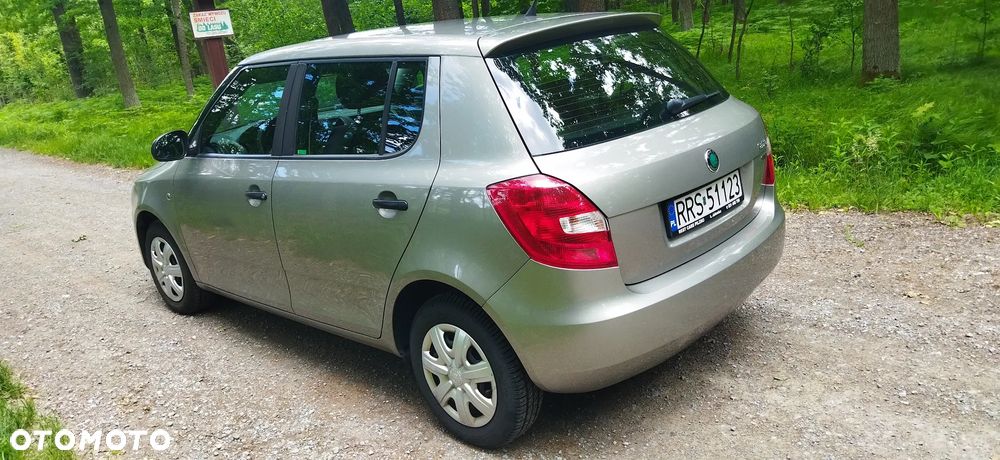 Skoda Fabia 1.4 16V Active - 27
