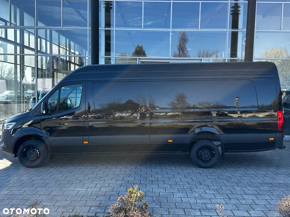 Mercedes-Benz Sprinter - 11
