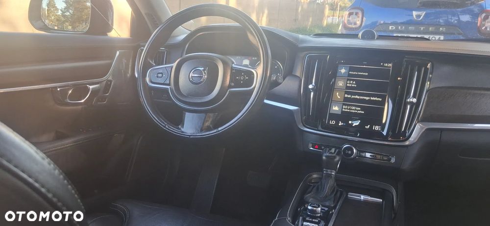 Volvo V90 Cross Country D5 AWD Geartronic - 16