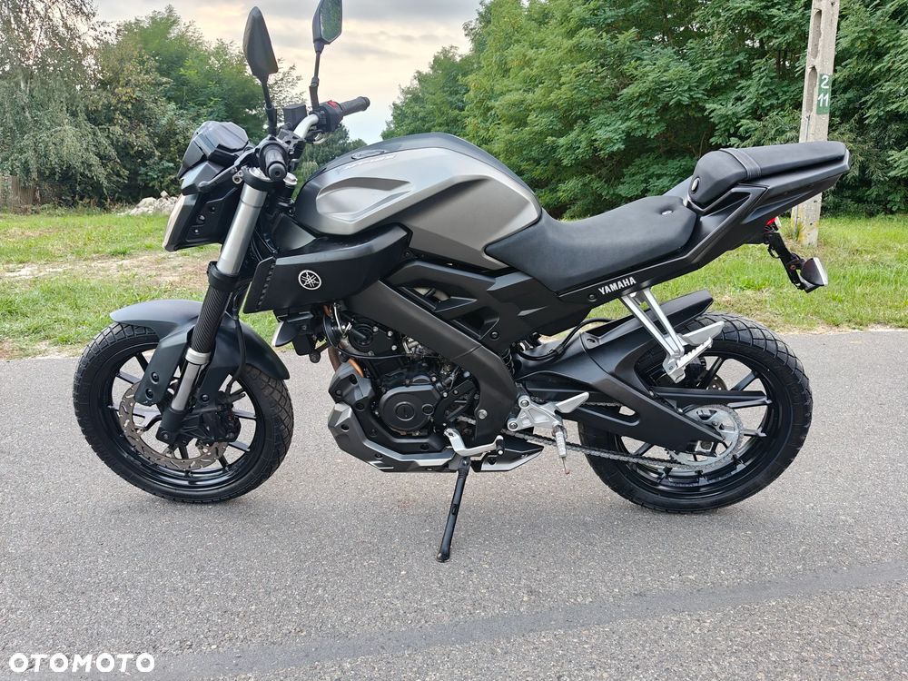 Yamaha MT - 5