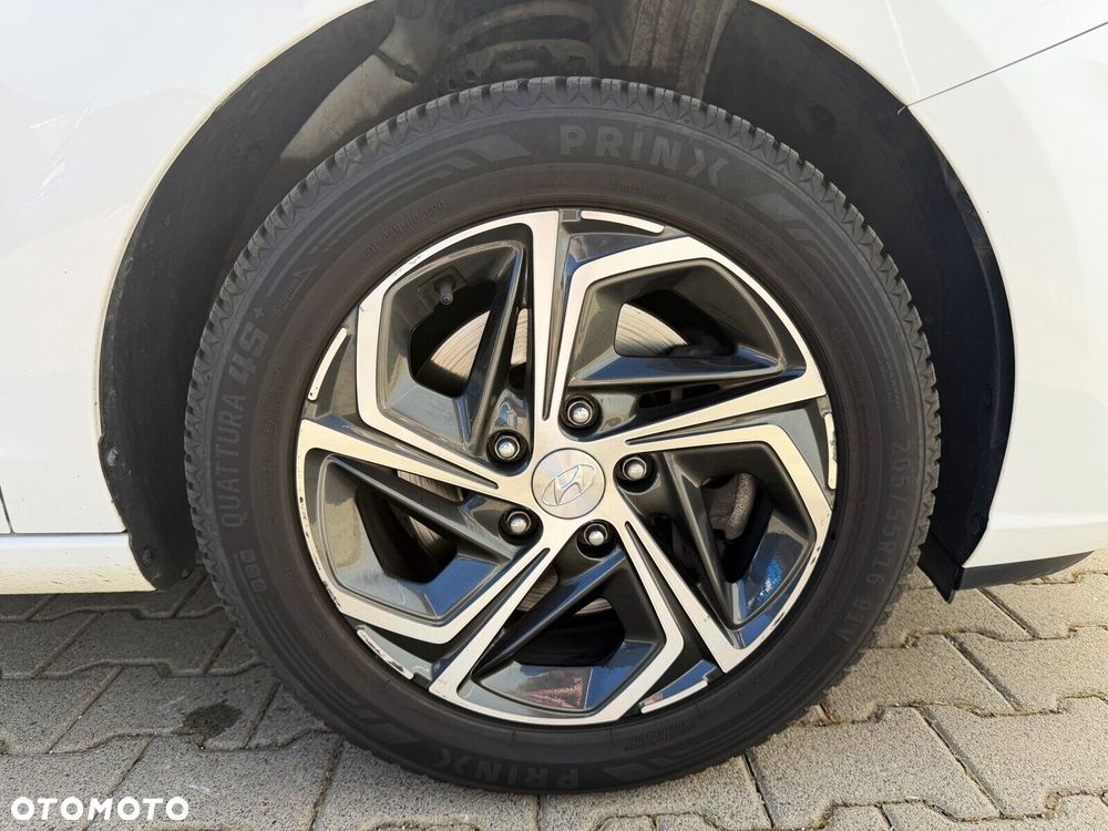 Hyundai i30 1.5 T-GDI 48V Smart - 29