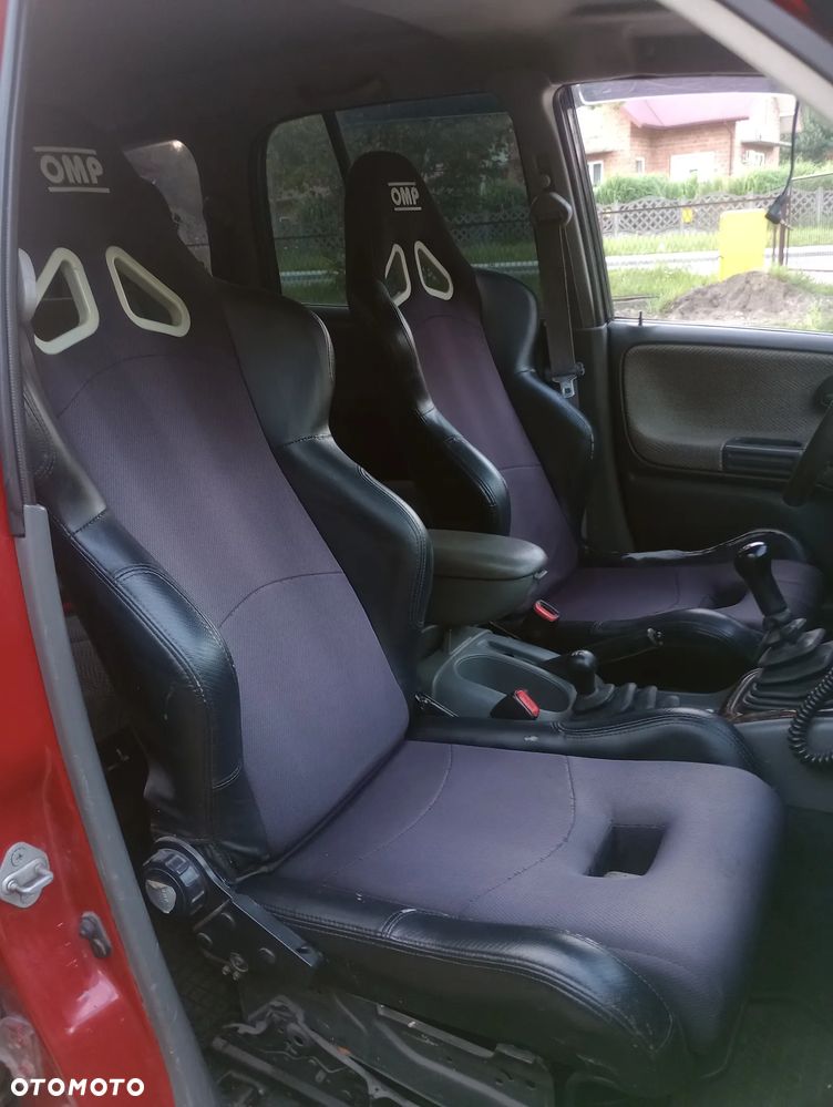Suzuki Grand Vitara 2.5 V6 - 7