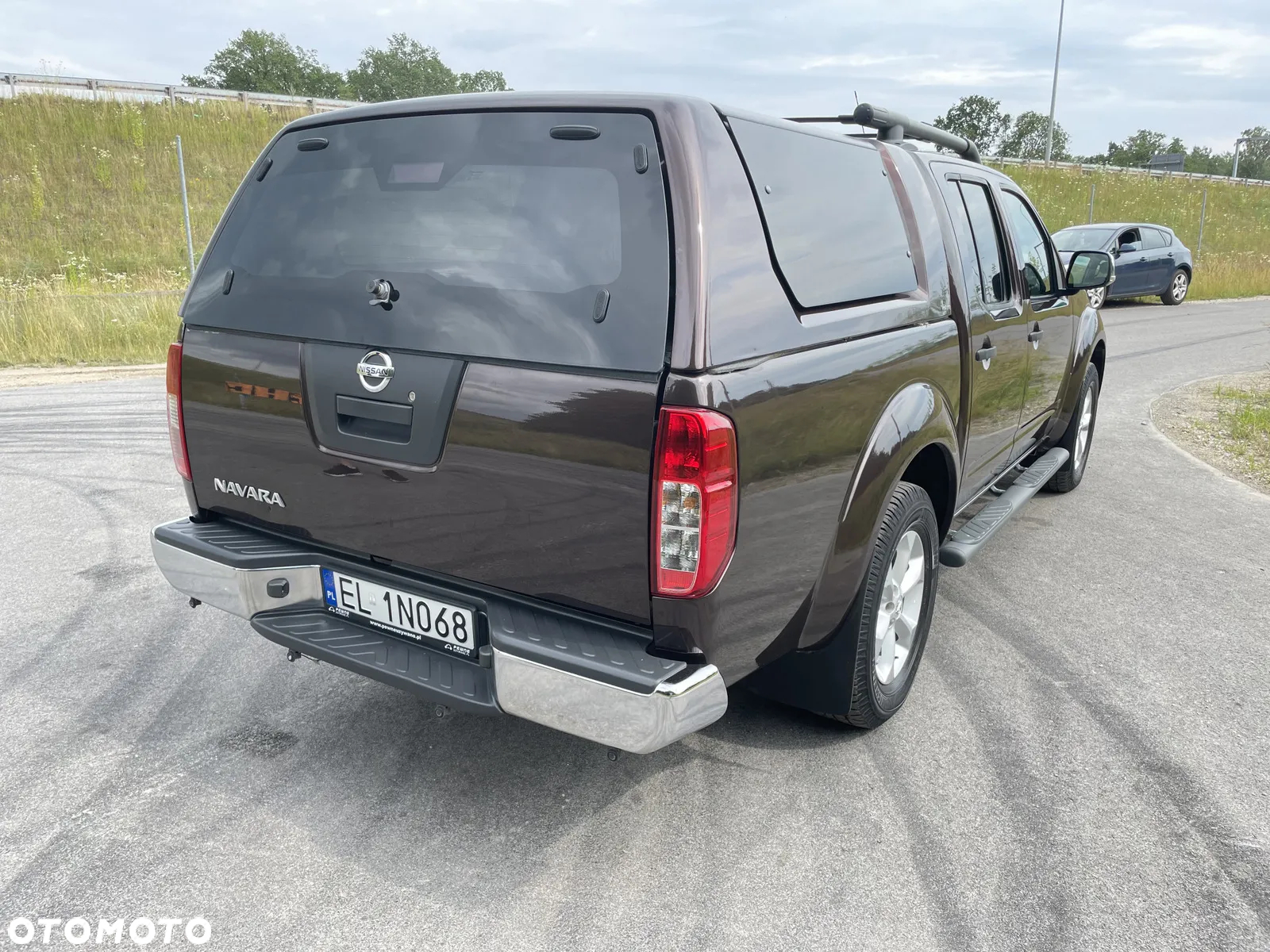 Nissan Navara 2.5 D Platinum Long - 10