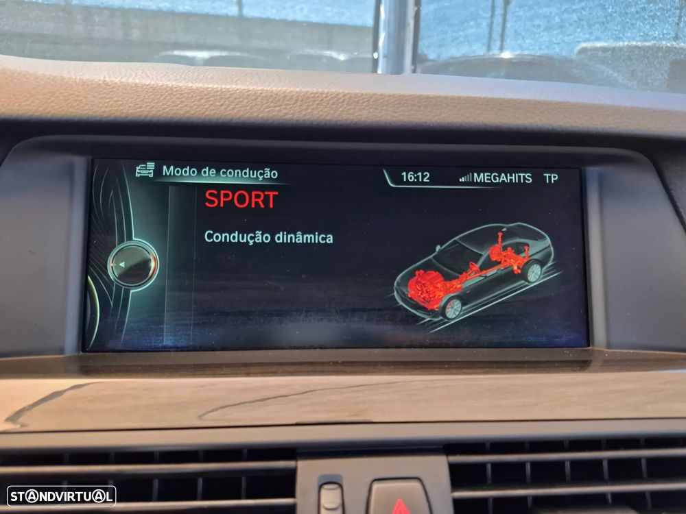 BMW 525 d Line Luxury Auto - 27