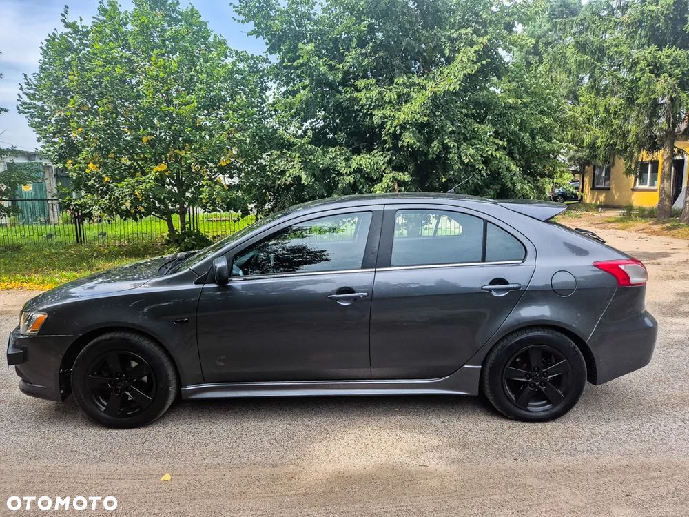 Mitsubishi Lancer 1.8 Intense - 8
