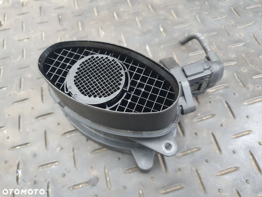 BMW E38 E39 E46 X5 E53 PRZEPŁYWOMIERZ 77870760 0928400468 + WTYCZKA INSTALACJA POSIADAM 2SZT - 3