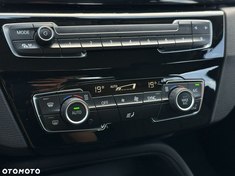 BMW X1 xDrive25e Advantage - 32