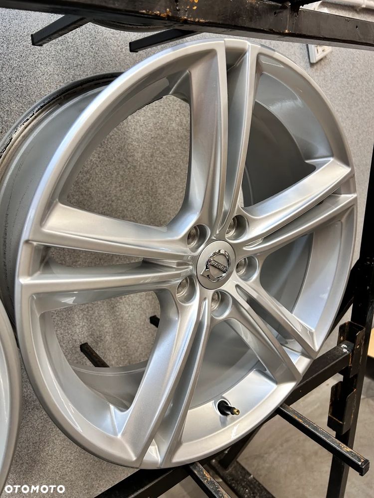 4 FELGI ALU. VOLVO V90, S90, V60, S40, S60  18'' 8J ET42 NR. FABR. 31362839 - 12