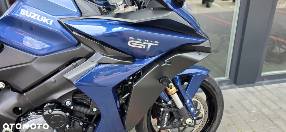 Suzuki GSX - 10