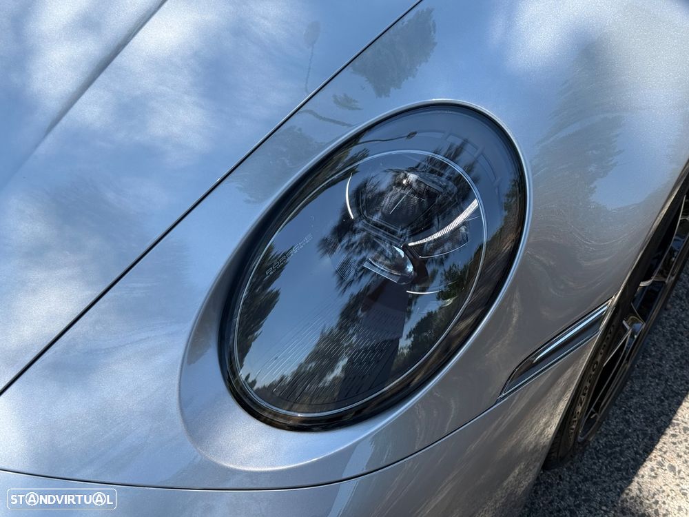 Porsche 911 (992) Turbo S - 55