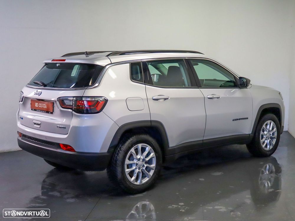 Jeep Compass 1.3 TG Atitude - 3