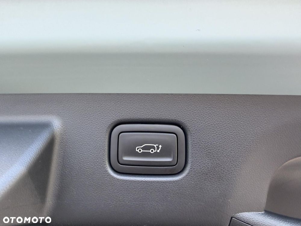 Hyundai Kona 1.6 GDI Hybrid Platinum DCT - 30