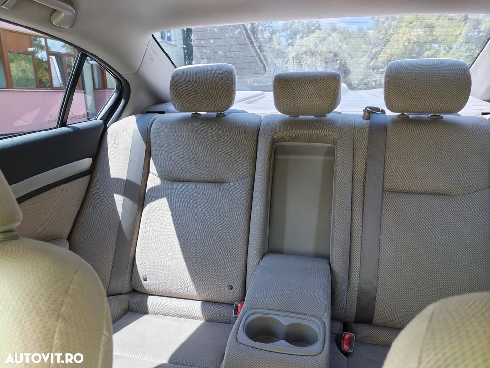Honda Civic 1.8 MT ES - 7
