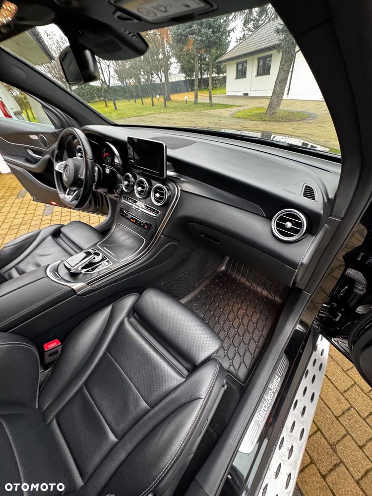 Mercedes-Benz GLC 220 d 4-Matic - 12