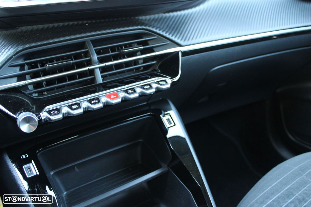 Peugeot 208 1.2 PureTech Active Pack - 30