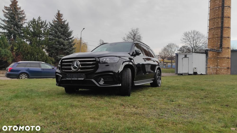 Mercedes-Benz GLS - 18