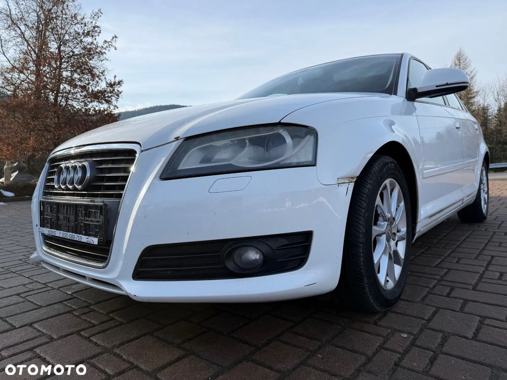 Audi A3 Sportback 2.0 TDI DPF S tronic Ambiente - 10