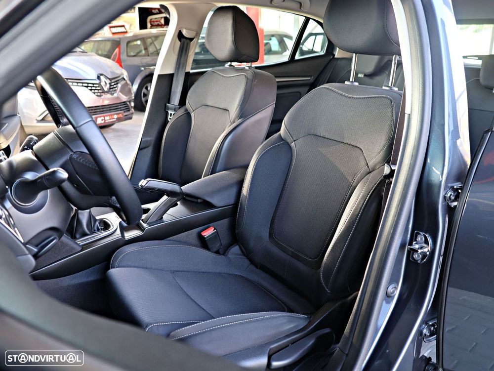 Renault Mégane 1.5 Blue dCi Equilibre - 22