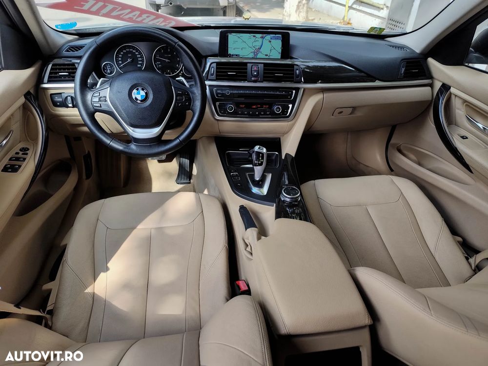 BMW Seria 3 320d xDrive Sport-Aut. Luxury Line - 35