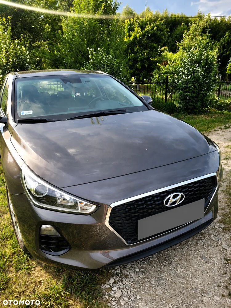 Hyundai i30 1.4 Classic + - 8