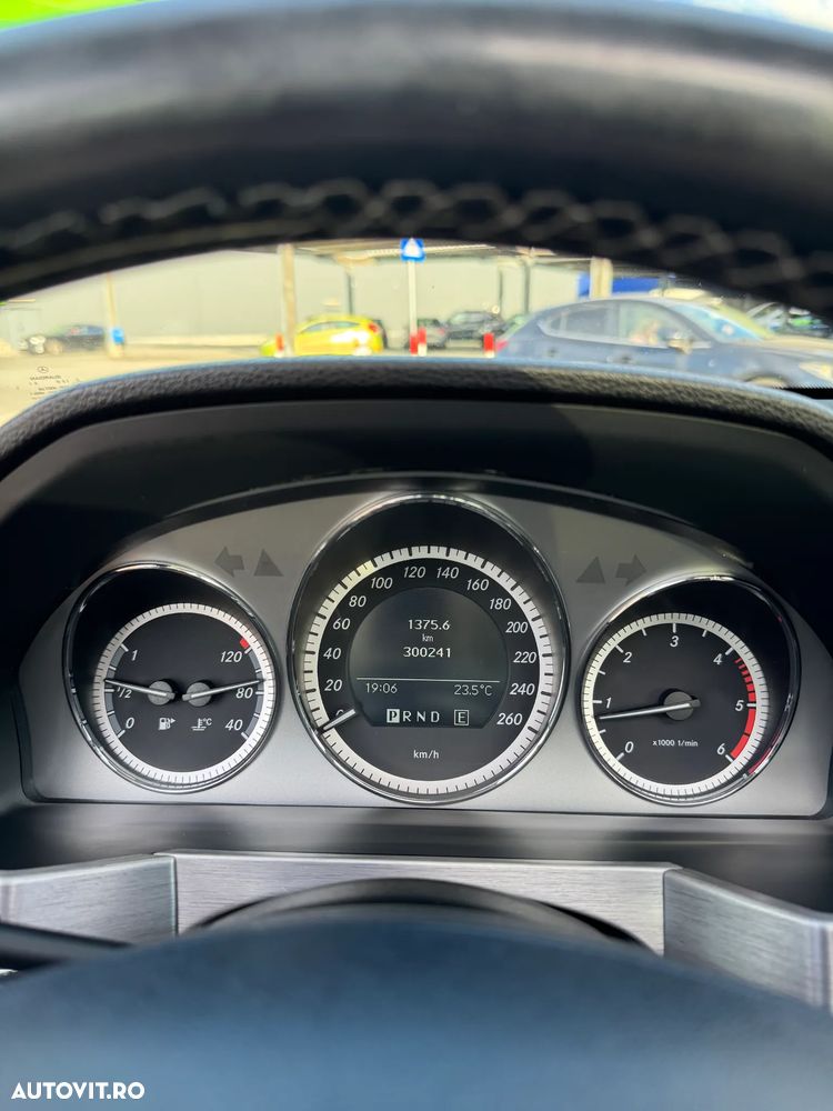 Mercedes-Benz GLK - 17