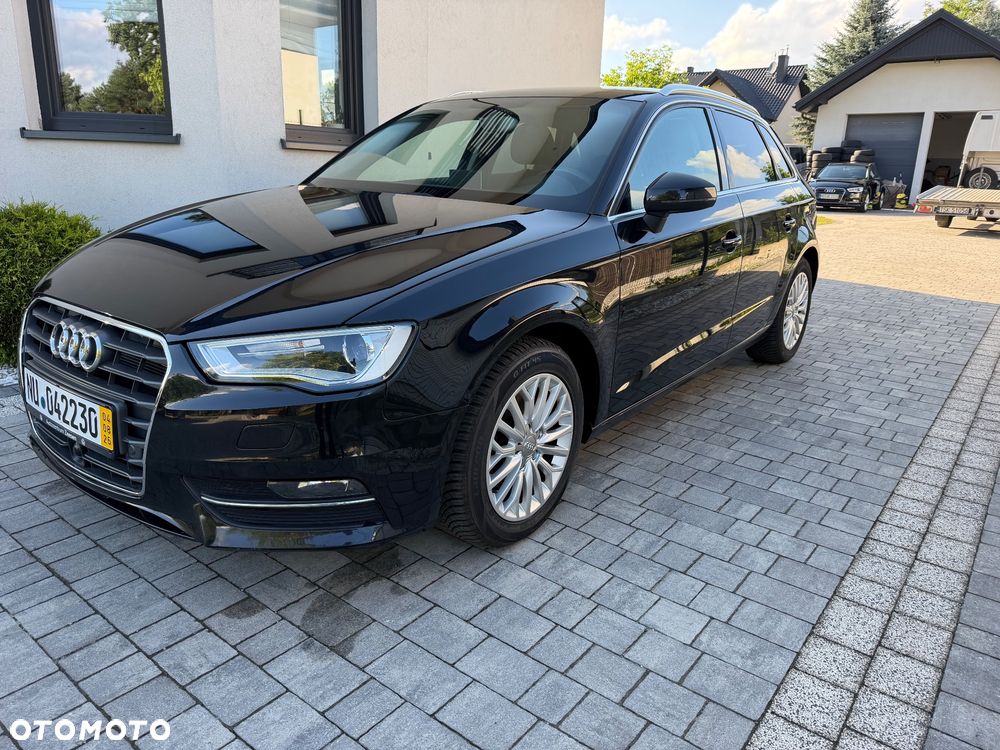 Audi A3 Sportback - 3