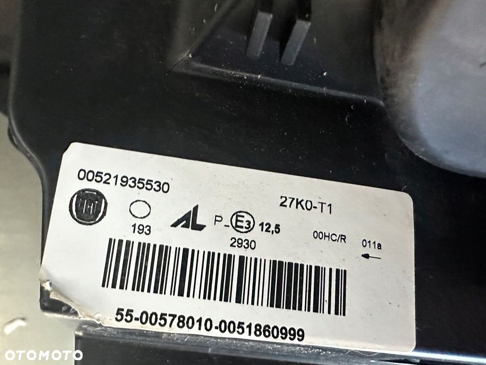 FIAT PANDA 2 II PRAWA LAMPA PRZÓD 00521935530 - 8