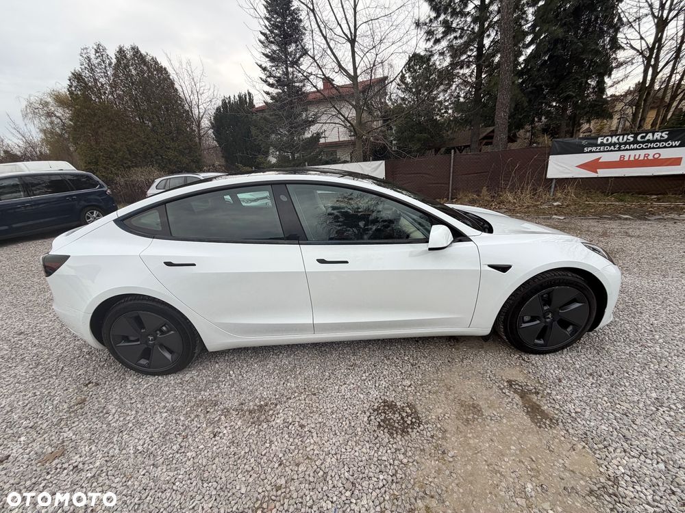 Tesla Model 3 RWD - 13
