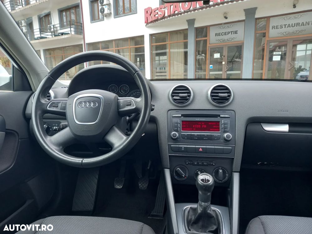 Audi A3 1.6 ack Ambiente - 5